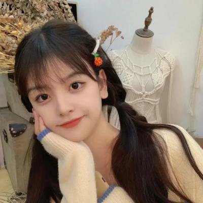 穿越七次，我成了大佬的救命恩人